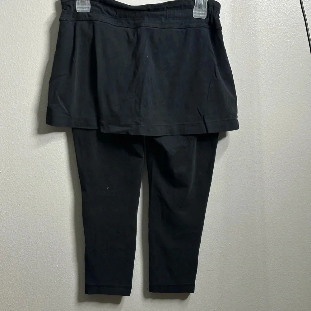 Athleta Size Small 2 in 1 Capri Leggings Skirt Black Athletic Womens Stretch‎ - Picture 8 of 10